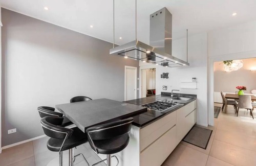 Ticinese Apartment | Apartment in Milan with 3 bedrooms sleeps 6