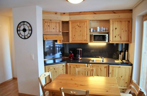 Saint-Pierre-de-Clages Apartment | Apartment in Nendaz with Ski-In/Ski-Out Access
