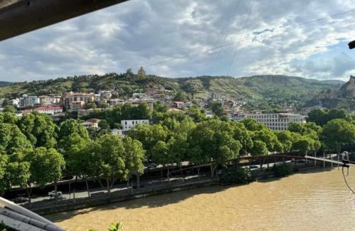 Avlabari Apartment | Apartment In Old Town