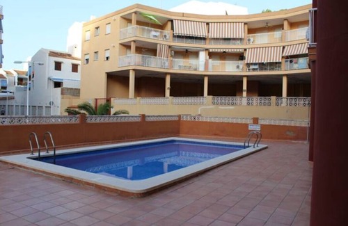 Oropesa del Mar Apartment | Apartment in Oropesa Del Mar with Pool