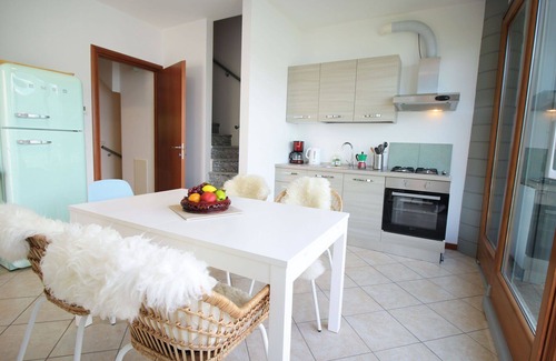 Varenna Apartment | Apartment in Perledo with 2 bedrooms sleeps 4