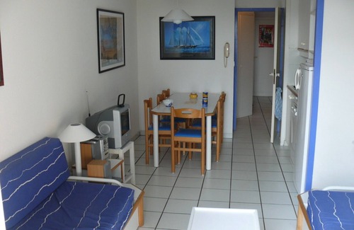 Arzon Apartment | Apartment in Pierre&Vacances residence, Port-Crouesty, sea view.