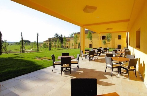 Piombino Apartment | Apartment in Piombino near Shopping