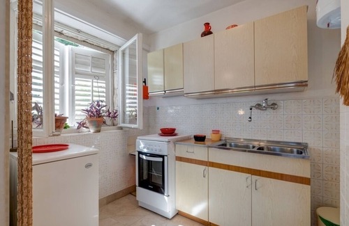 Pisak Apartment | Apartment in Pisak with Seaview, Terrace, Air condition, WIFI (196-1)