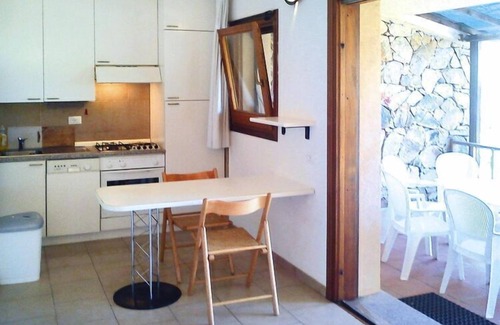 Porto Pollo House | Apartment in Porto Pollo with garden