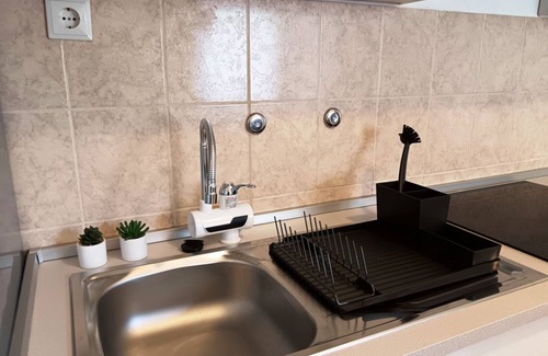 Povlja Apartment | Apartment in Povlja with Terrace, Air condition, WIFI (4991-1)