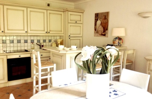 La Croix-Valmer Apartment | APARTMENT IN RESIDENCE OF STANDING GULF OF ST TROPEZ
