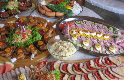 Rotthalmuenster Apartment | Apartment in Rotthalmünster with Terrace,Garden,Parking, BBQ
