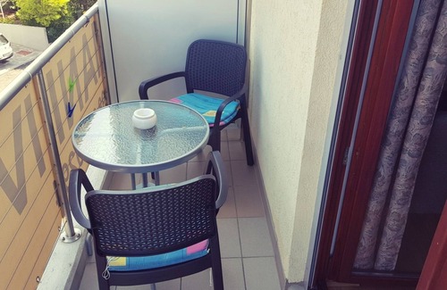 Borik Apartment | Apartment in Rovinj (Borik) Top quiet location - 150m beach - balcony - climate