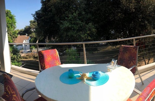 Borik Apartment | Apartment in Rovinj (Borik) quiet location - 150m from the beach - air conditioning - balcony