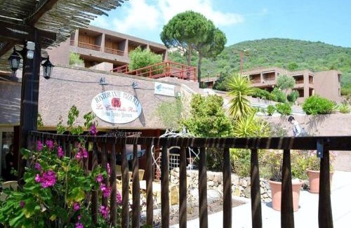Cugnana Verde Apartment | Apartment in Sardinia with Sea View