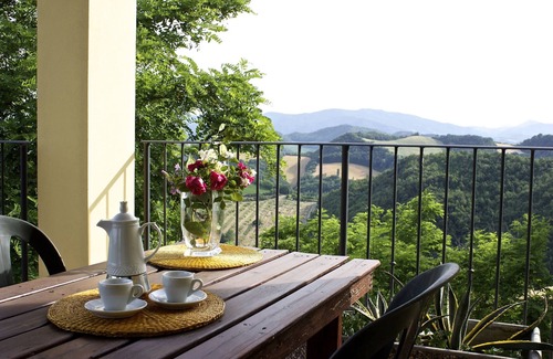 Casalfiumanese Apartment | Apartment in Sassoleone with Pool, Balcony & Garden