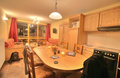 Montvalezan Apartment | Apartment in ski resort San Bernardo