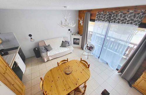 Reallon Apartment | Apartment in ski resort chalet