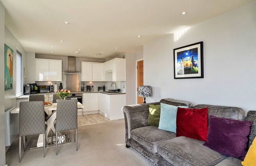 Teignmouth Apartment | Apartment in Teignmouth with Sea Views