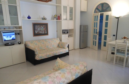 Minori Apartment | Apartment in the center of Minori, near the sea, ideal for families and friends
