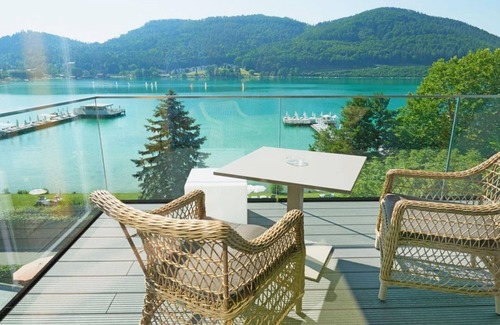 Klopein am Klopeiner See House | Apartment in the garden house B&B - Amerika-Holzer Hotel Resort