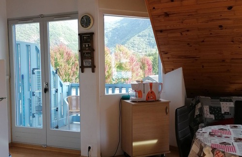 Doucy-Combelouviere Apartment | Apartment in the heart of the spa town of La Léchère (Savoie)