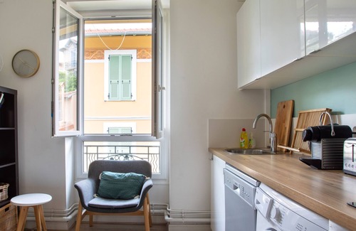 Liberation Apartment | Apartment in the Libération district