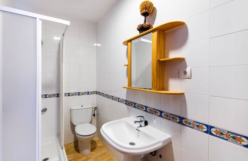Totalan Apartment | Apartment in the Mountains with Terrace, Mountain Views