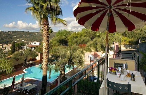 Poggi Apartment | Apartment in the Villa Giada holiday complex in Imperia