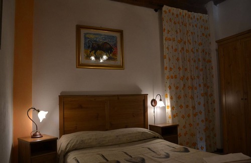 Monticiano Other | Apartment in Tuscany with pool