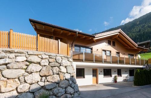Bruck am Ziller Apartment | Apartment in Tyrol near Ski Lift