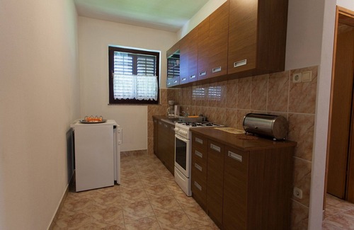 Porat Apartment | Apartment in Vantacici near the Sea