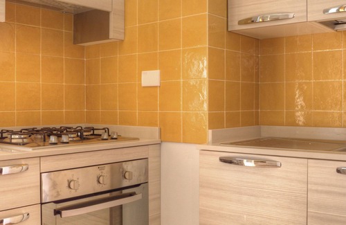 Alassio Apartment | Apartment in villa, sea front, sleeps 6 double services