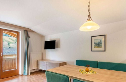 Wald im Pinzgau Apartment | Apartment in Wald in Salzburgerland with sauna