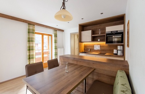 Wald im Pinzgau Apartment | Apartment in Wald near Zillertal Ski Slopes
