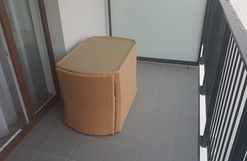 Wola Apartment | Apartment in Warsaw, free underground garage and WiFi, auto check-in-out code