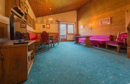 Zell am Ziller Apartment | Apartment in Zell am Ziller with One-Bedroom 1