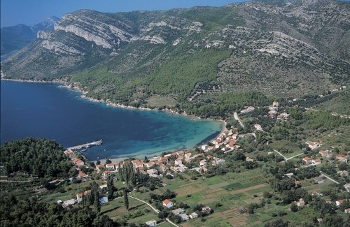 Zuljana Apartment | Apartment in Žuljana with Seaview, Terrace, WIFI, Dishwasher (3558-2)