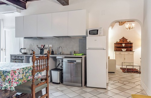 Sant' Ambrogio Apartment | Apartment 'Irene and Elena House - Florence' with Wi-Fi and Air Conditioning