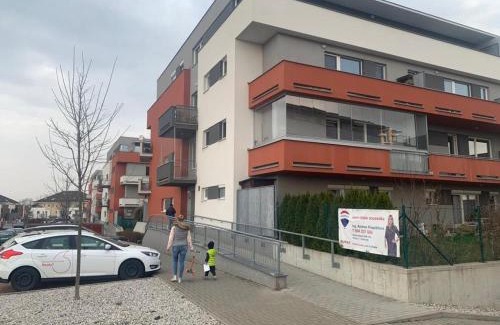 Pitkovice Apartment | Apartment IRON CUBE