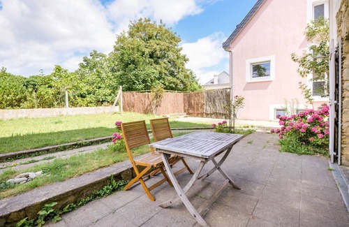 Le Pouldu Apartment | Apartment is approx. 100 metres from the Atlantic