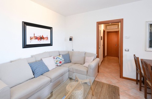 Polpenazze del Garda Apartment | Apartment 'Valtenesi' with Shared Pool, Wi-Fi and Air Conditioning