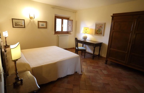 Serravalle Pistoiese Other | Apartment in ancient villa with swimming pool: ideal for relaxing and visiting cities of art