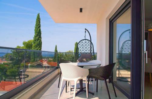 Businci Apartment | Apartment Ivano with pool & jacuzzi