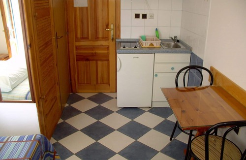 Sucuraj Apartment | Apartment Jadranka - 200 m from sea: SA8(2) - Sucuraj, Island Hvar, Croatia