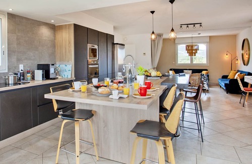 Calvi Apartment | Apartment "Jasmin" 3 bedrooms with large terrace 6 to 8 people