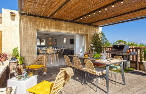 Calvi Apartment | Apartment "Jasmin" 3 bedrooms with large terrace 6 to 8 people