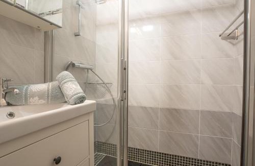 Les Menuires Apartment | Apartment Jettay Bruant 55 by Interhome