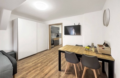 Karlovy Vary Apartment | Apartment KATRIN 1/city centre - opening April 2023