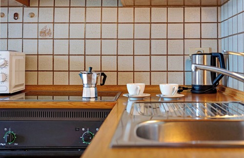 Feldthurns Apartment | Apartment 'Klein' with Mountain View, Shared Garden and Wi-Fi