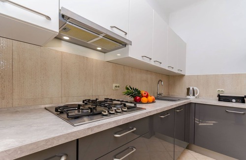 Zastrazisce Apartment | Apartment Kokic (119941-A1) - Zastrazisce - island Hvar