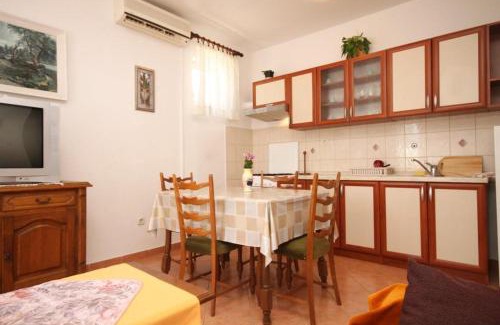 Kukljica Apartment | Apartment Kukljica 8237b
