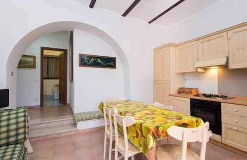 Piane di Collevecchio Apartment | Apartment L'acacia in Collevecchio - 5 persons, 2 bedrooms