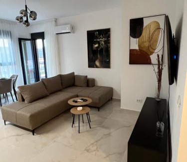 Bar Apartment | Apartment L&L